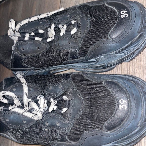 Triple S Balenciaga - Picture 1 of 4